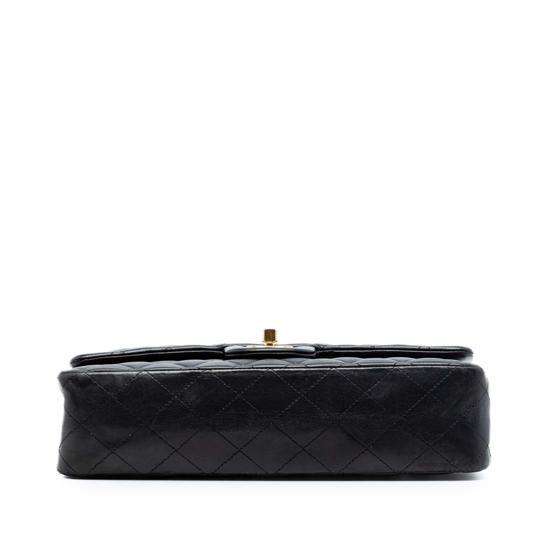 Chanel Medium Classic Cuir d’agneau Double rabat