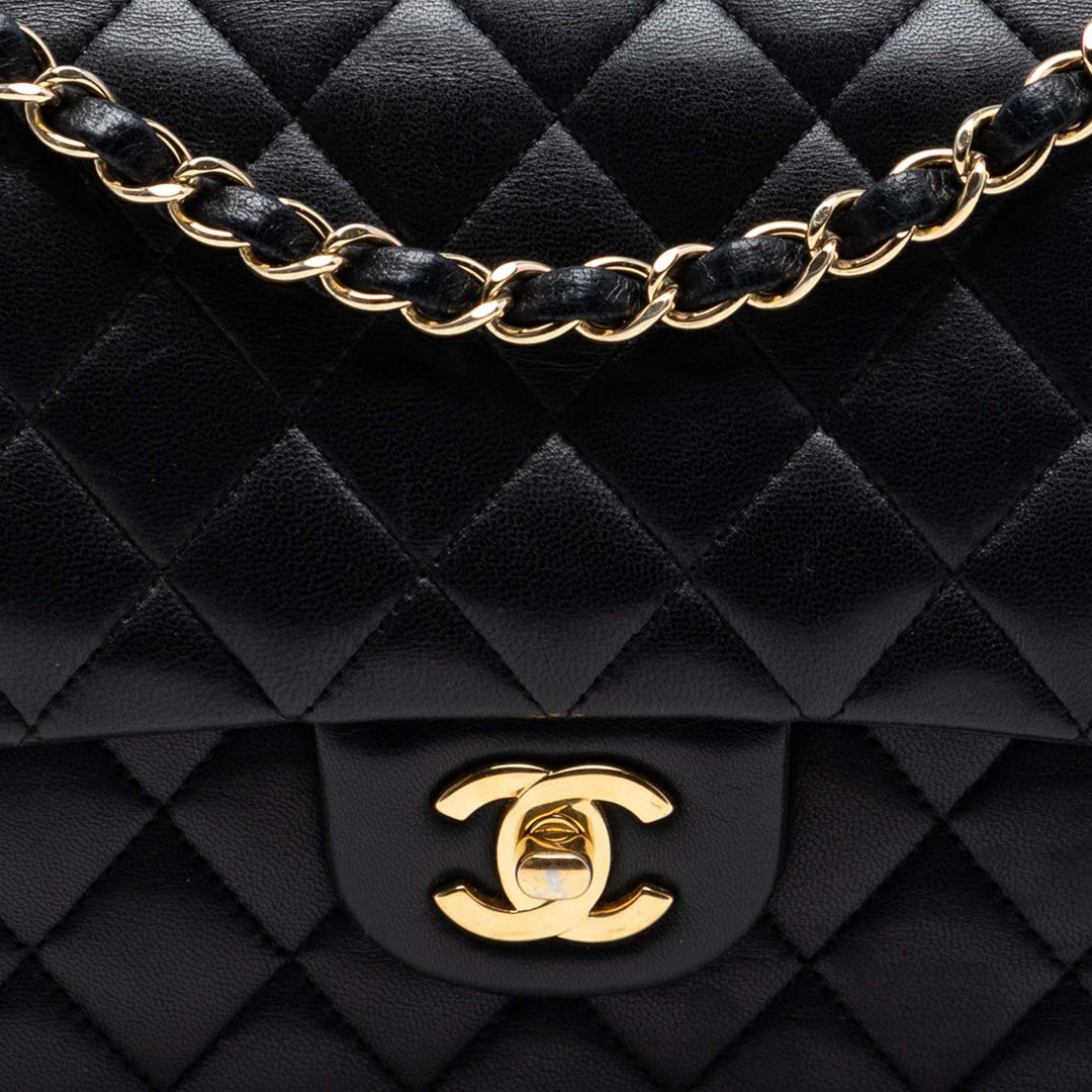Chanel Medium Classic Cuir d’agneau Double rabat
