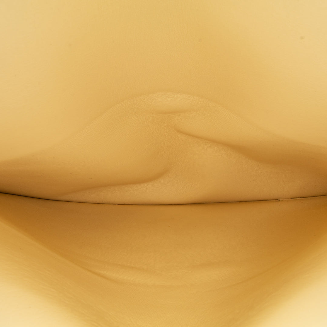 Chanel Medium Classic Fringed Tweed Double rabat Jaune – GABY PARIS Authentique