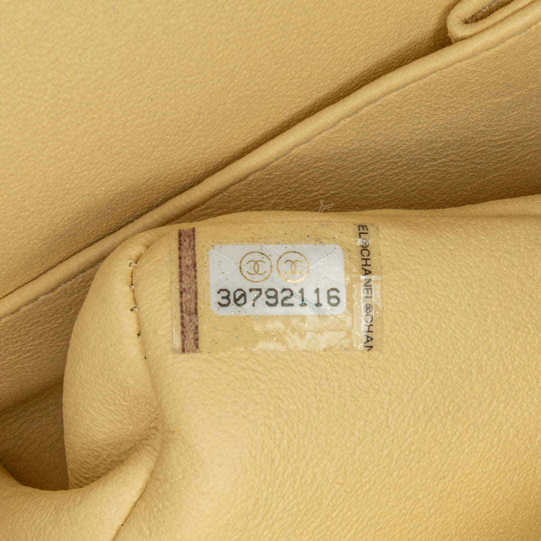 Chanel Medium Classic Fringed Tweed Double rabat Jaune – GABY PARIS Authentique