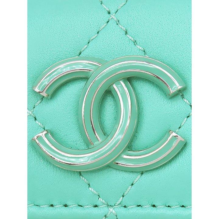 Chanel Matelassé Chaîne sac à Mini Cuir d'agneau Vert – vue 7 – GABY PARIS