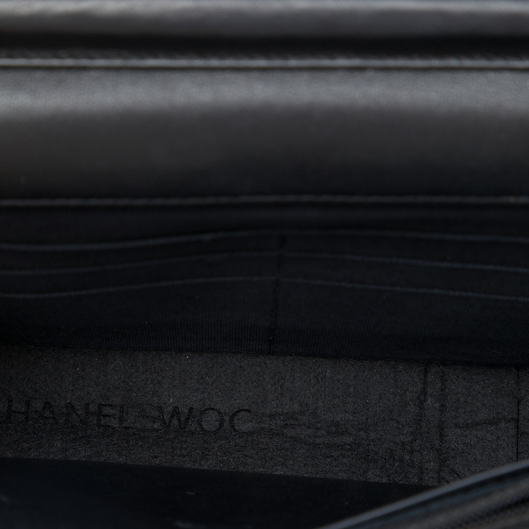 Chanel CC Matelassé Wallet on Chain Noir – vue 4 – GABY PARIS