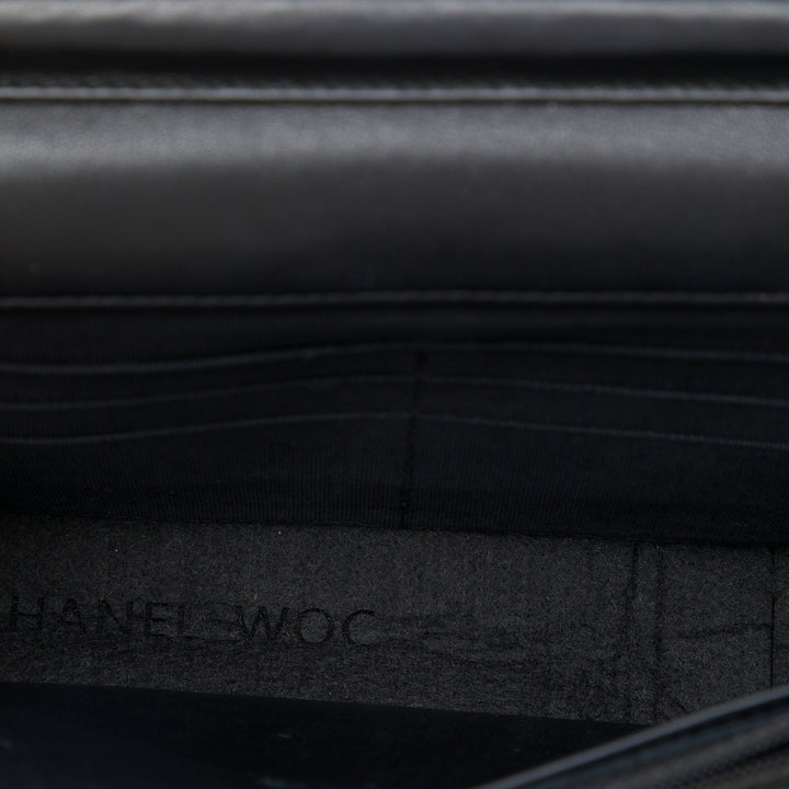 Chanel CC Matelassé Wallet on Chain Noir – vue 4 – GABY PARIS