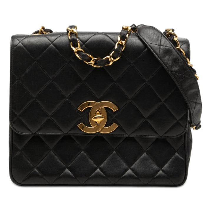 Chanel XL CC Matelassé Cuir d’agneau Square Simple rabat