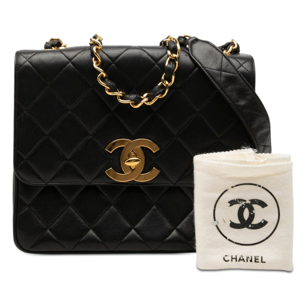 Chanel XL CC Matelassé Cuir d’agneau Square Simple rabat