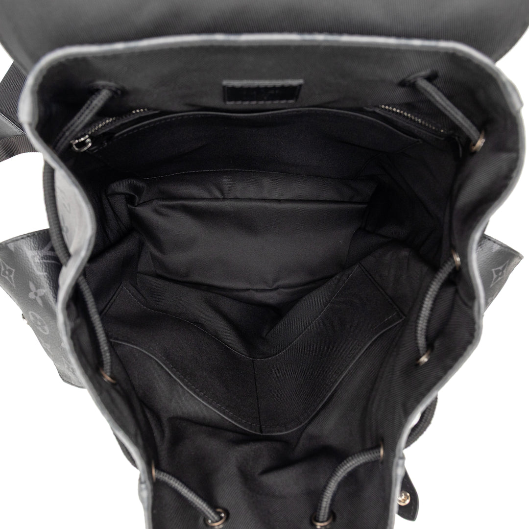 Louis Vuitton Reverse Christopher MM Monogram Eclipse Noir – vue 4 – GABY PARIS