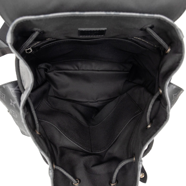 Louis Vuitton Reverse Christopher MM Monogram Eclipse Noir – vue 4 – GABY PARIS