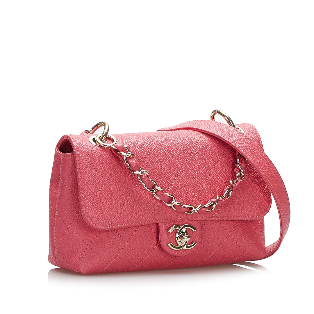Chanel City Walk Cuir caviar