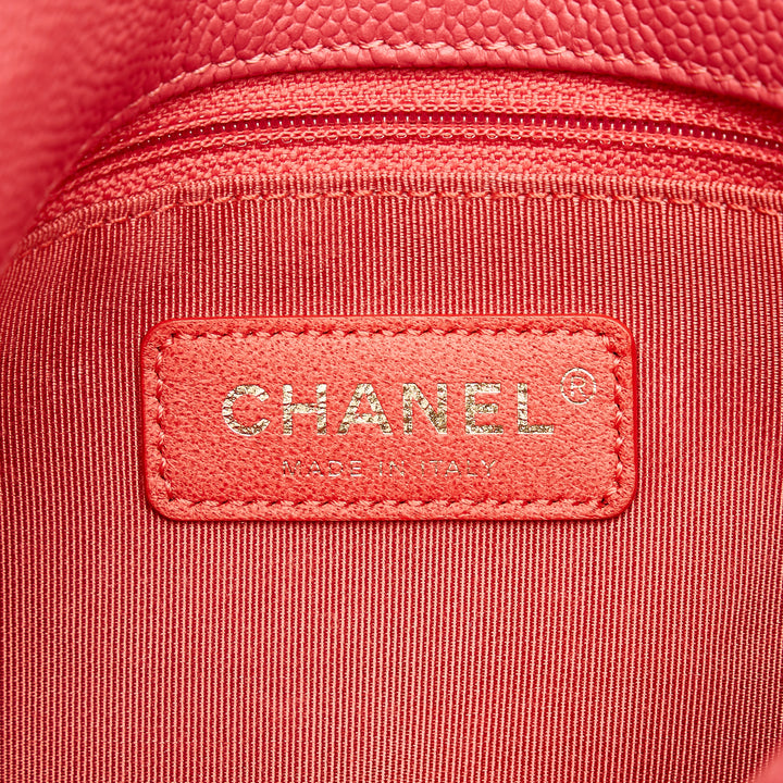 Chanel City Walk Cuir caviar