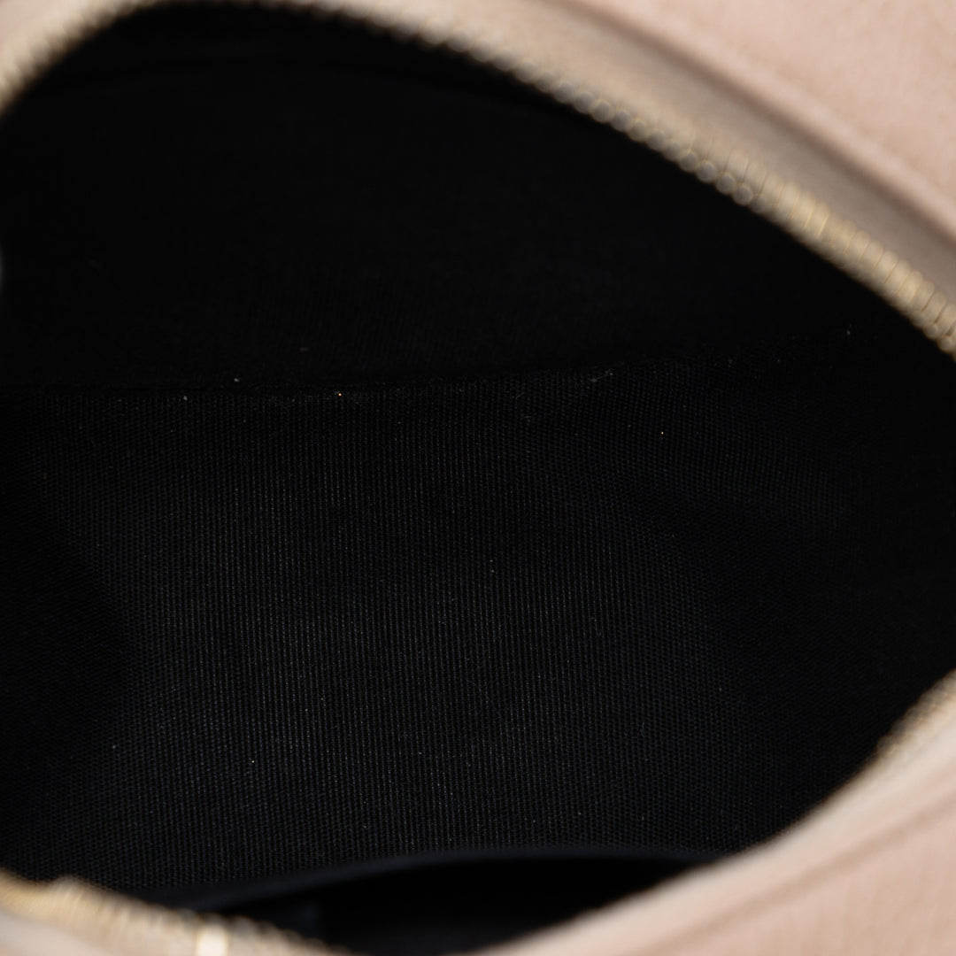 Chanel Caviar CC Filigree Rond Sac porté croisé