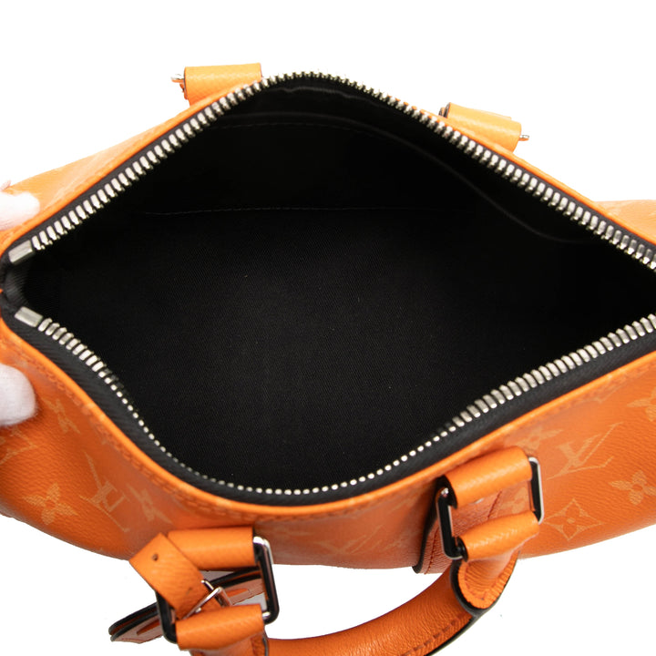 Louis Vuitton Taigarama Keepall Bandouliere 25 Orange