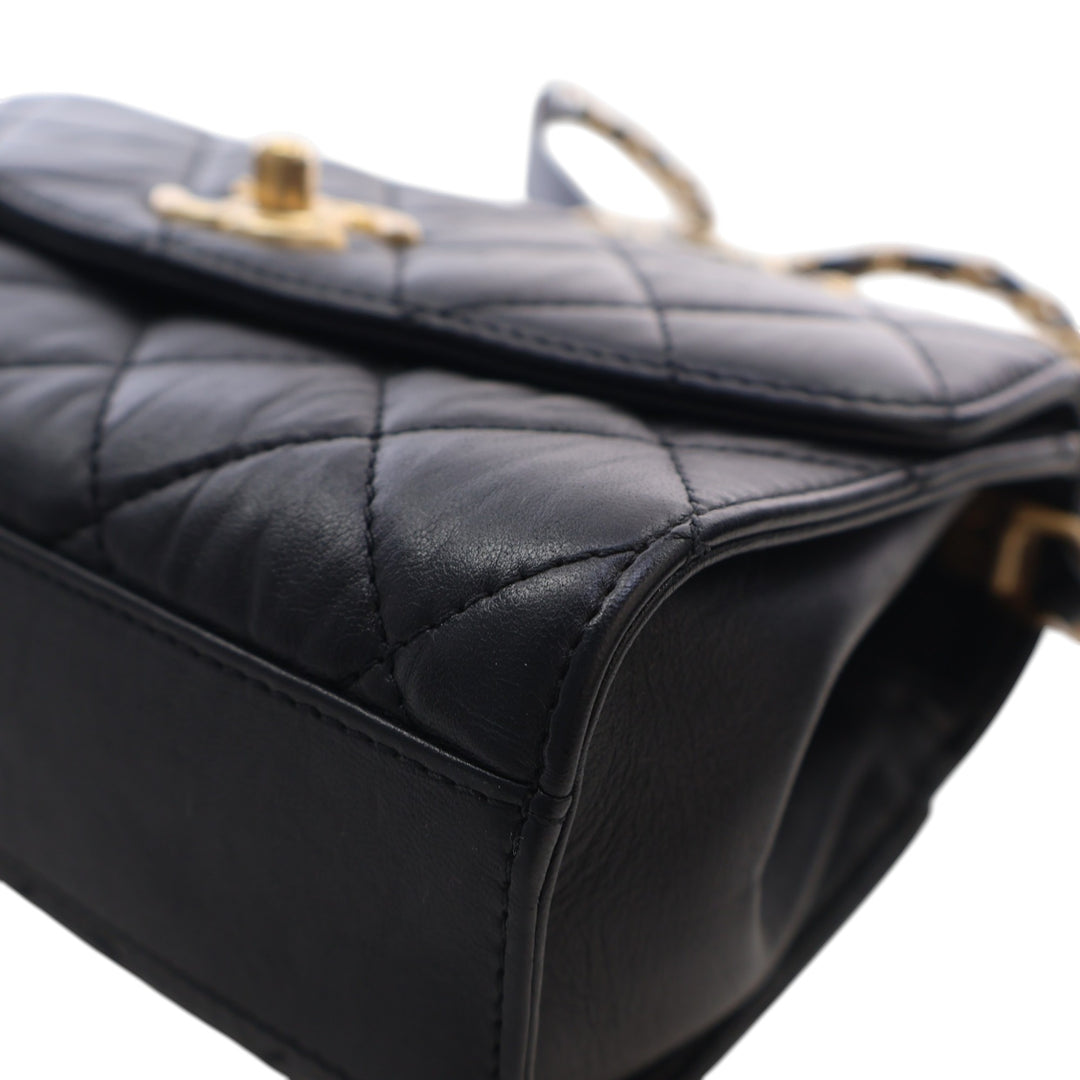 Chanel Mini CC Matelassé Cuir d’agneau Links anse supérieure à rabat