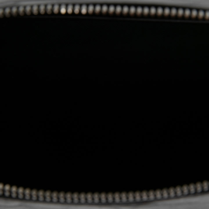Alexander Wang Pochette Crackled Punch Wristlet Zippé Noir – vue 4 – GABY PARIS