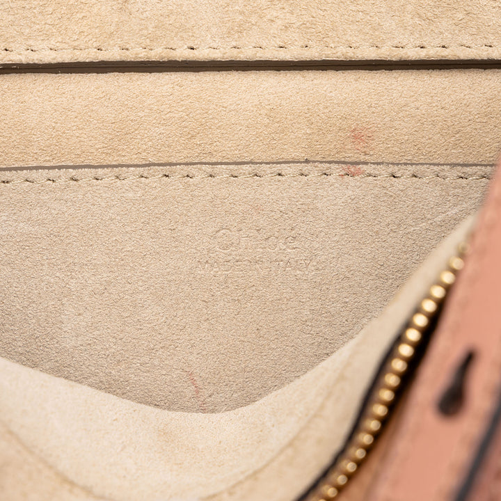 Chloé Sac à main Pixie Petit Cuir de veau Beige – vue 5 – GABY PARIS