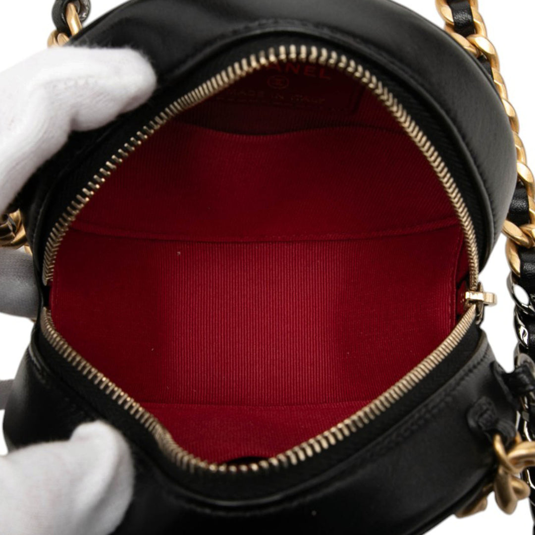 Chanel Pochette 19 Rond avec chaîne Cuir d'agneau Noir – vue 4 – GABY PARIS