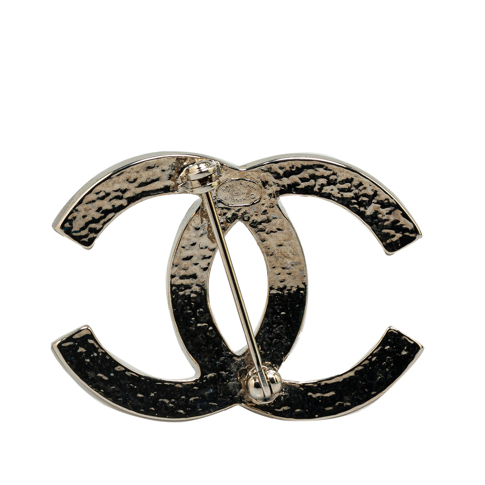 Chanel CC Faux Pearl Brooch Silver - GABY PARIS