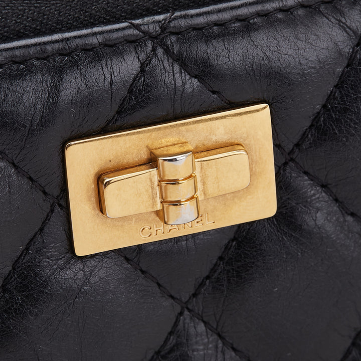 Chanel Reissue 2.55 Quilted Aged Cuir de veau Zip Around Wallet Noir – GABY PARIS Authentique