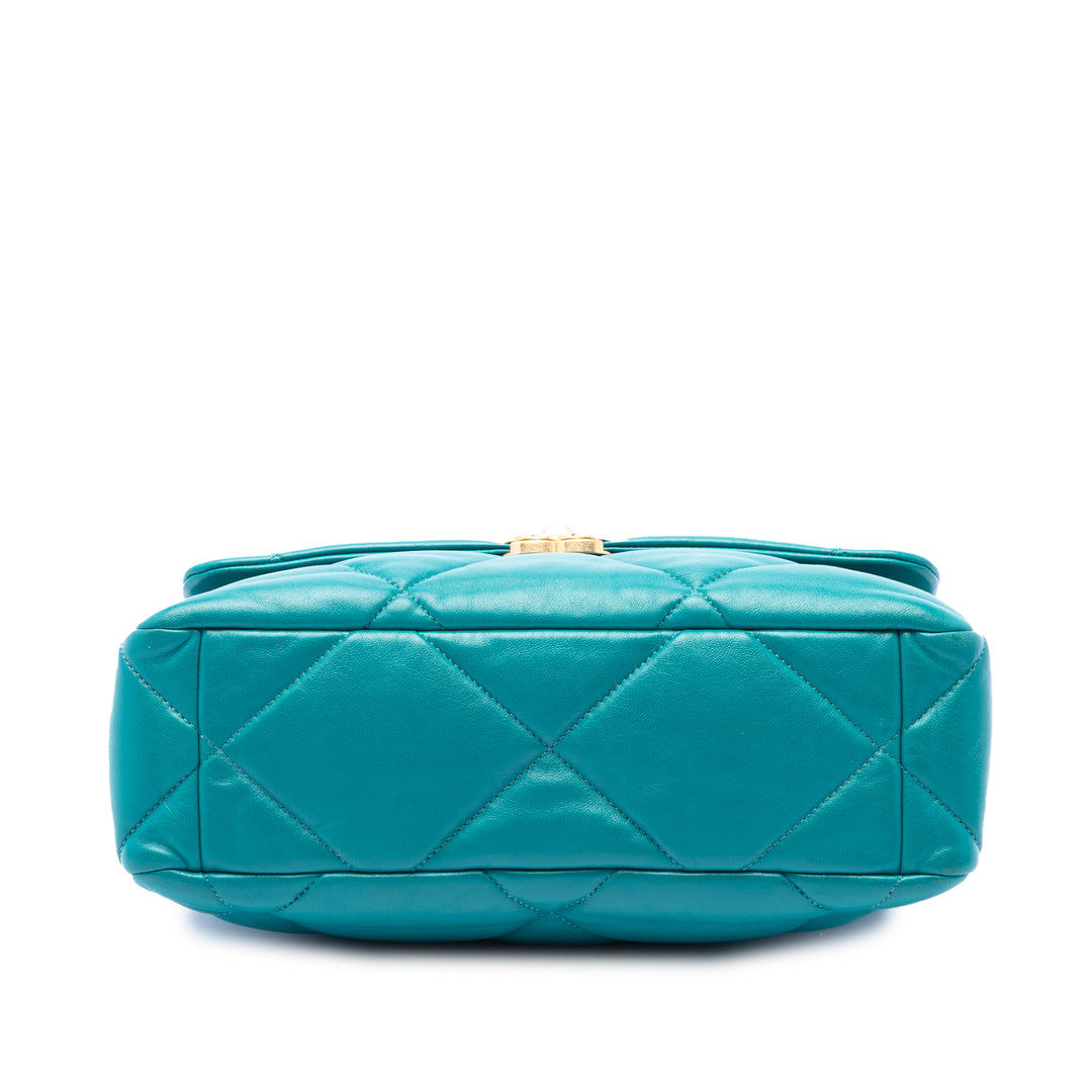 Chanel Large Cuir d’agneau 19 à rabat