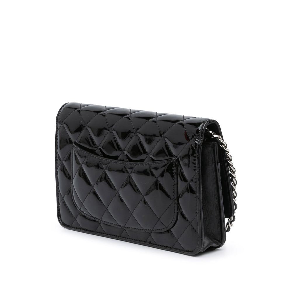 CC Quilted Patent Wallet On Chain Black - Gaby Paris