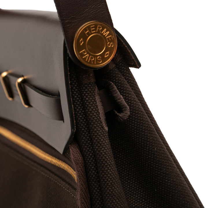 Hermès Military et Vache Hunter Herbag Zippé 20 Tissu