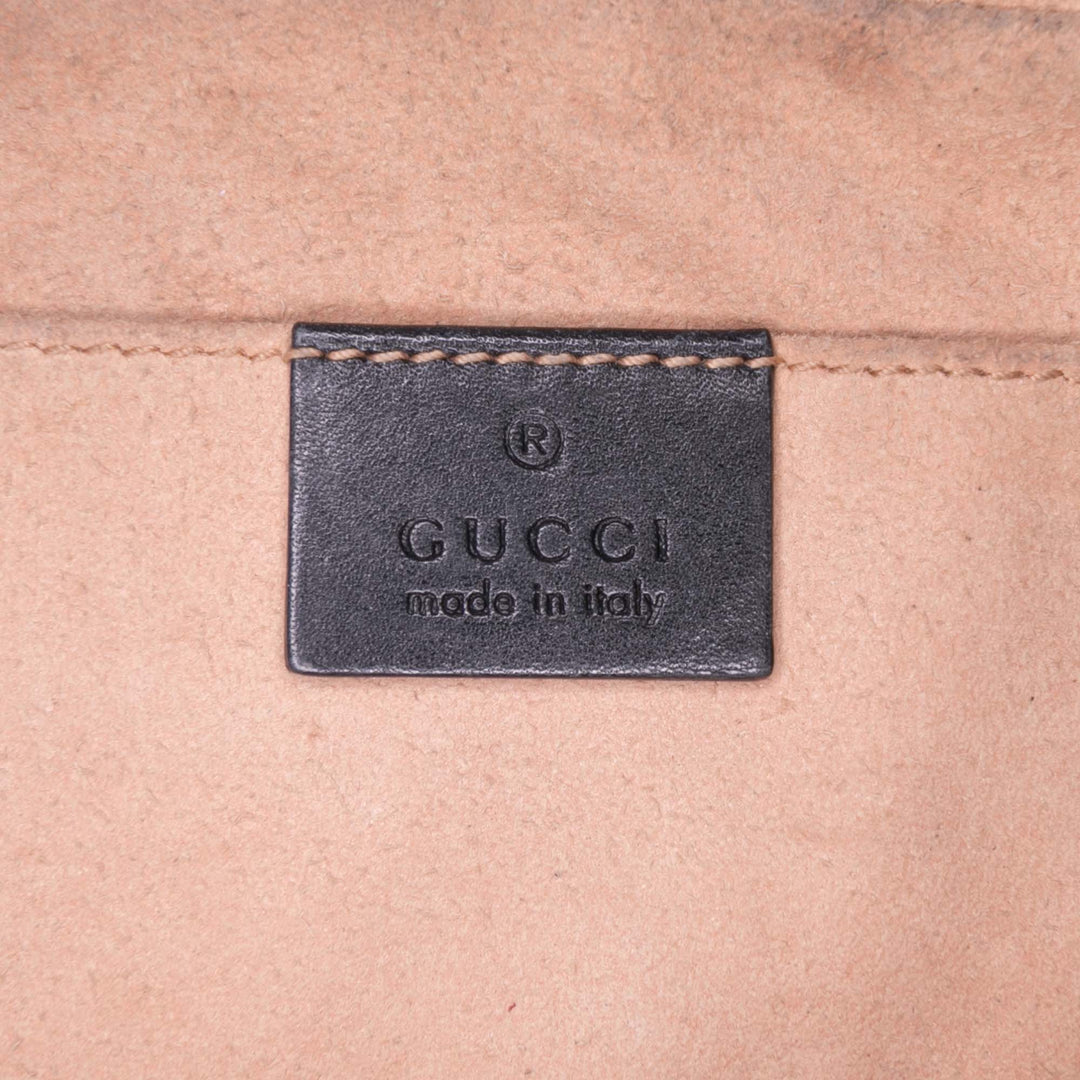Gucci Small GG Marmont Matelasse Cuir Sac porté croisé Noir