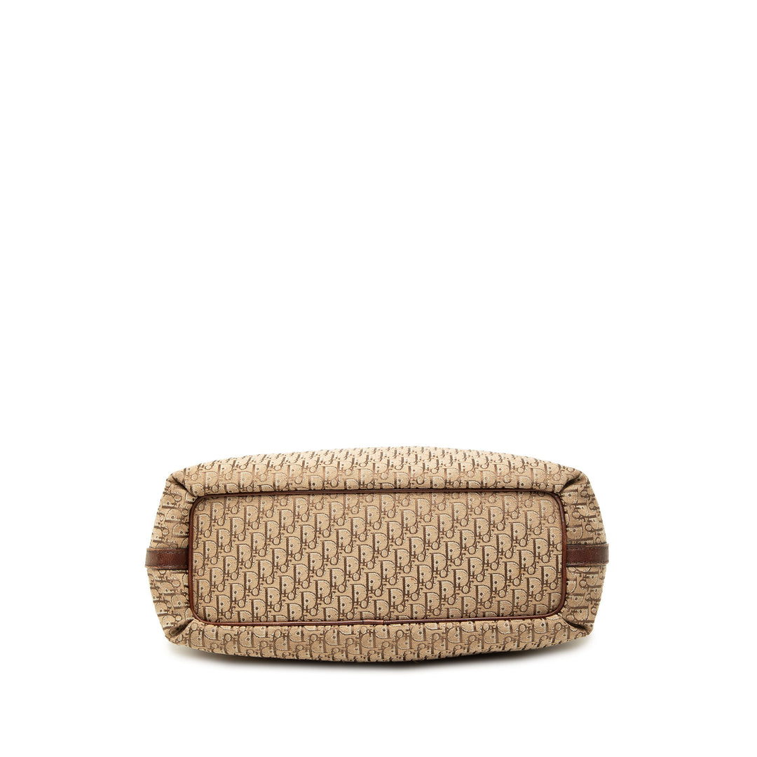 Dior Cabas Diorissimo Trotter Beige – vue 3 – GABY PARIS