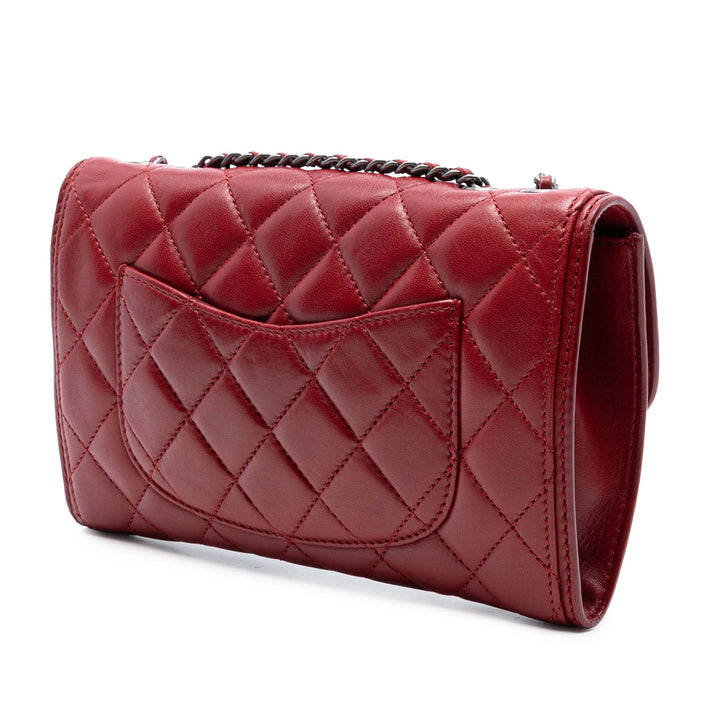 Chanel Small Quilted Cuir d’agneau Citizen Zip Flap Rouge – GABY PARIS Authentique