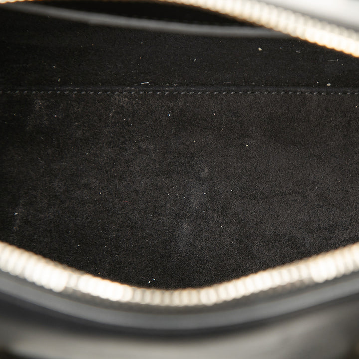Saint Laurent Baby Cuir Classic Duffle Sac