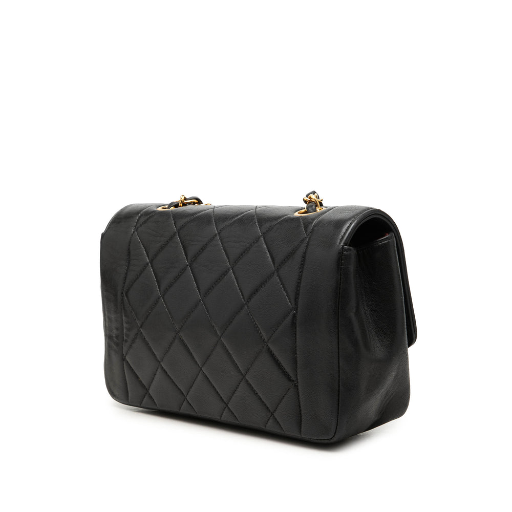 Chanel Diana à rabat Petit Cuir d'agneau Noir – vue 2 – GABY PARIS