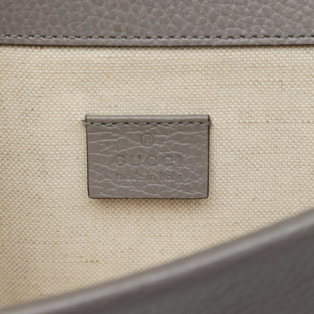 Gucci Sac bandoulière Dionysus Moyen Cuir de veau Gris – vue 5 – GABY PARIS