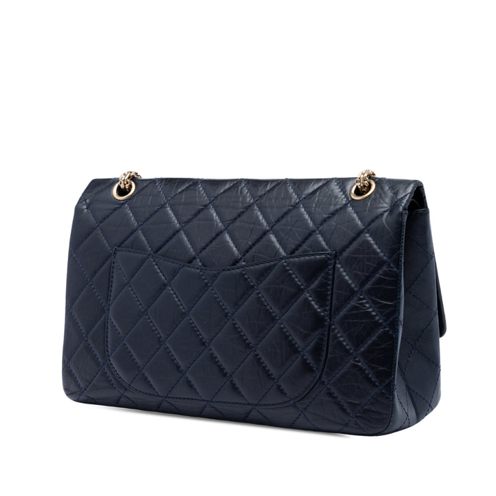 Chanel Matelassé vieilli Reissue 2.55 Double rabat 227 Cuir de veau Bleu – vue 2 – GABY PARIS