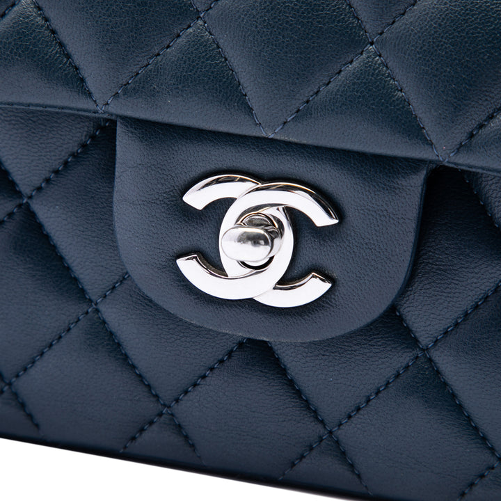 Chanel Classic Double rabat Petit Cuir d'agneau