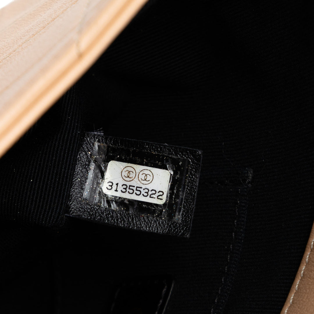 Chanel Small Matelassé Cuir de veau About Perles Hobo