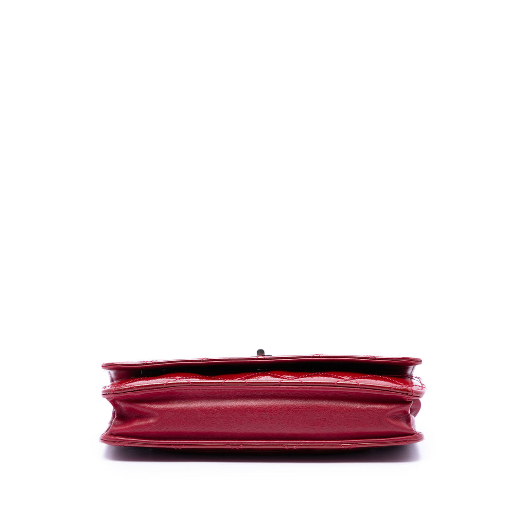 Chanel Matelassé Cuir verni Reissue 2.55 Wallet on Chain