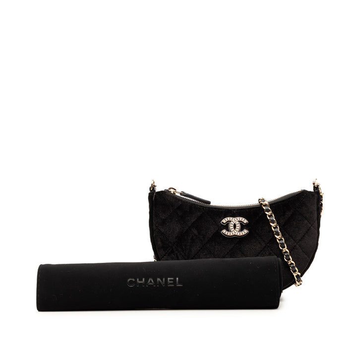 Chanel CC Matelassé Velour Half Moon Chain Sac porté croisé