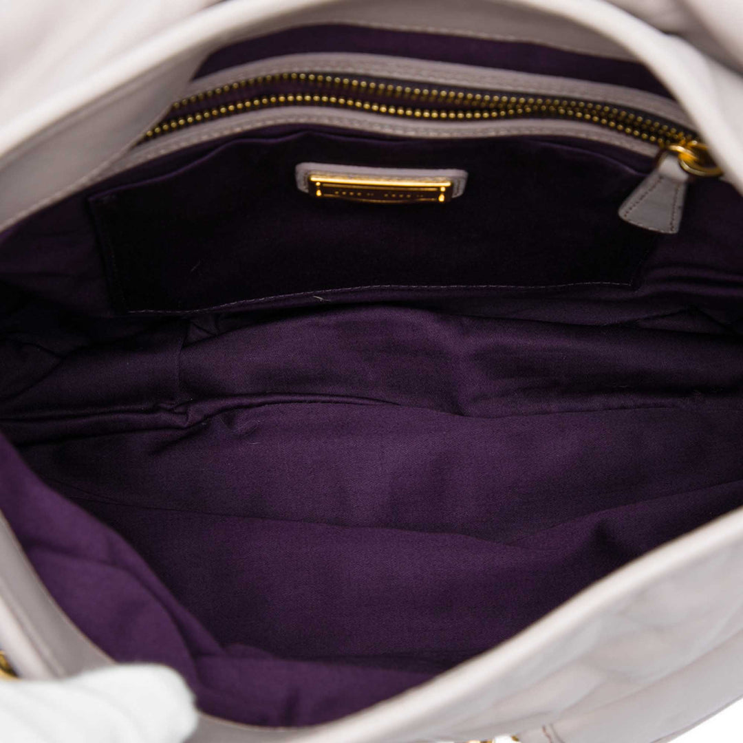 Miu Miu Sac à main Matelasse Coffer nappa Gris – vue 4 – GABY PARIS