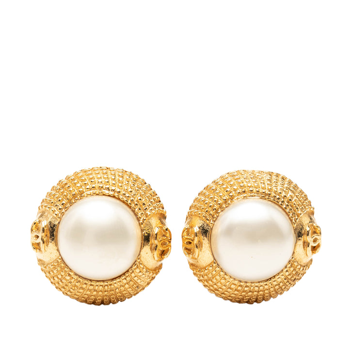 Chanel plaqué Perles fantaisie Clip on Boucles d’oreilles – GABY PARIS Authentique