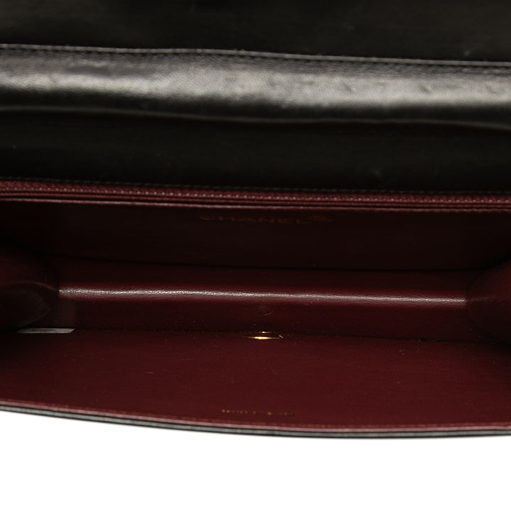 Chanel CC Matelassé Full Rabat simple Petit Cuir d'agneau Noir – vue 4 – GABY PARIS
