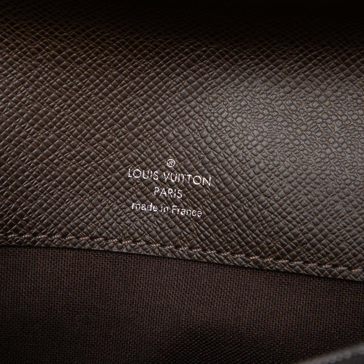Louis Vuitton Taiga Belaia Pochette