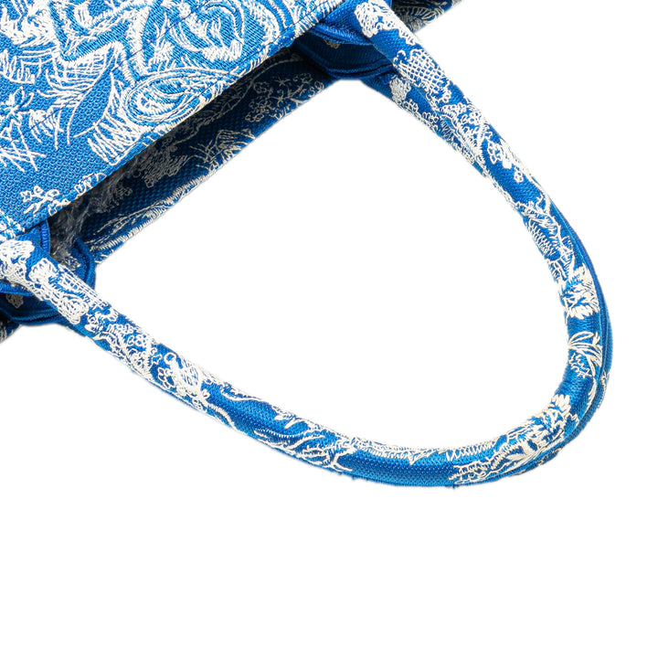 Medium Canvas Embroidered Dioriviera Toile De Jouy Book Tote Blue - Gaby Paris
