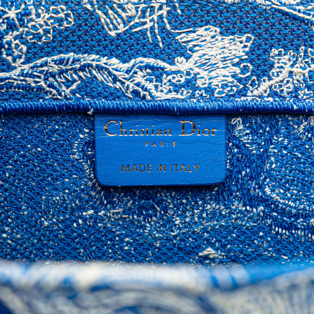 Medium Canvas Embroidered Dioriviera Toile De Jouy Book Tote Blue - Gaby Paris