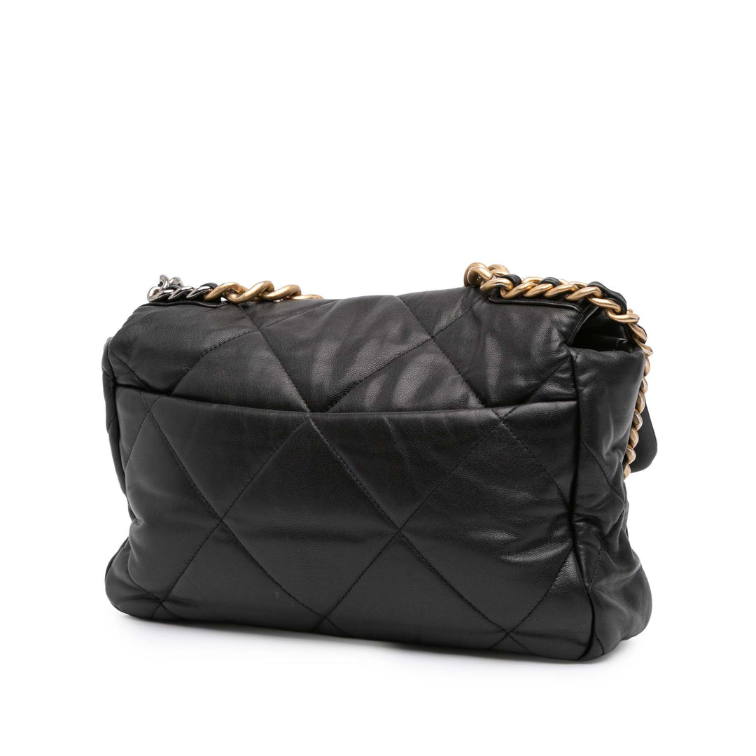 Chanel 19 à rabat Grand Cuir d'agneau Noir – vue 2 – GABY PARIS