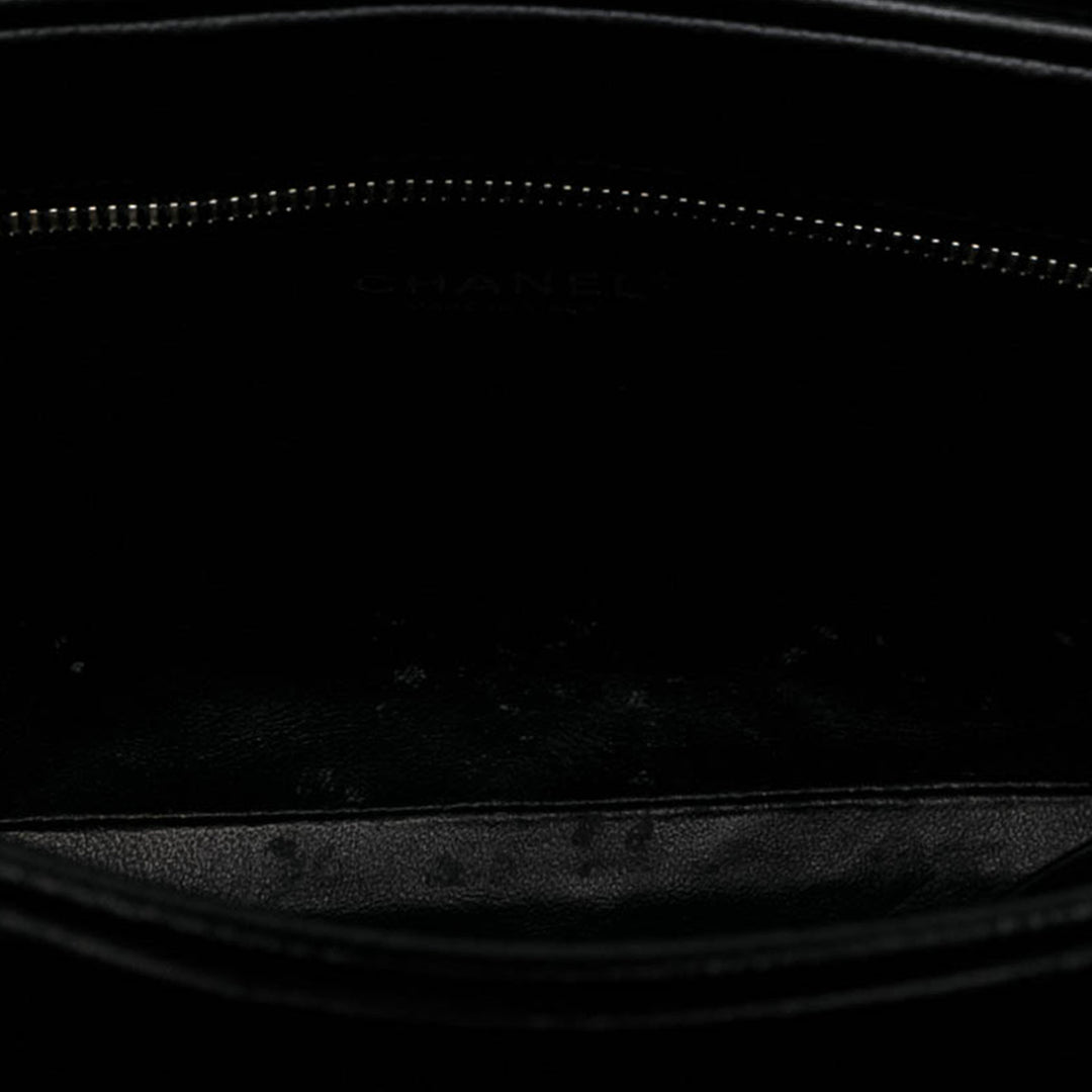 Chanel CC Matelassé Chaîne Sac bowling Moyen Cuir caviar Noir – vue 4 – GABY PARIS