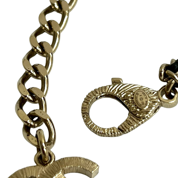 Chanel CC plaqué Perles fantaisie et Rhinestone Medallion Chain Collier