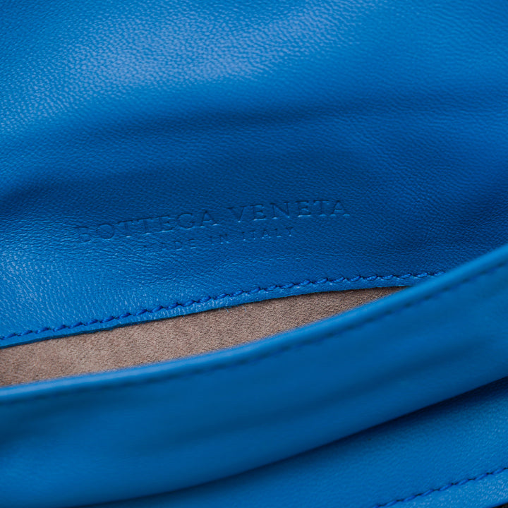 Bottega Veneta Sac bandoulière Intrecciato Expandable Chaîne à rabat nappa Mini Bleu – vue 5 – GABY PARIS