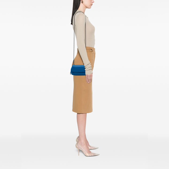 Bottega Veneta Sac bandoulière Intrecciato Expandable Chaîne à rabat nappa Mini Bleu – vue 6 – GABY PARIS