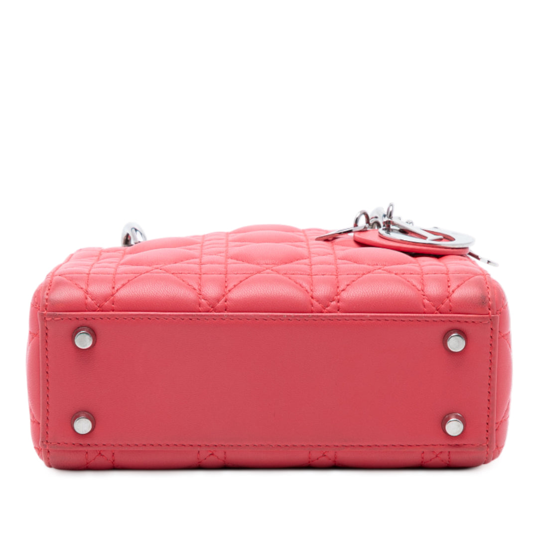 Dior Mini Cuir d’agneau Cannage Lady Dior