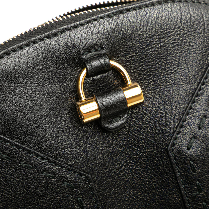 Saint Laurent Mini Cuir Muse Chain Bag Noir