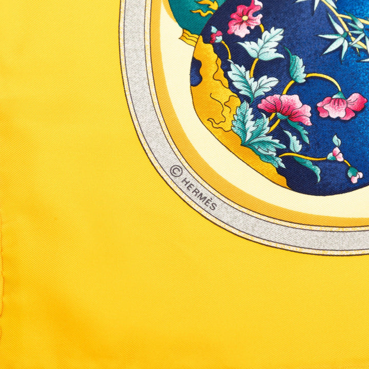 Hermès Qu Importe Le Flacon Soie Foulard 90