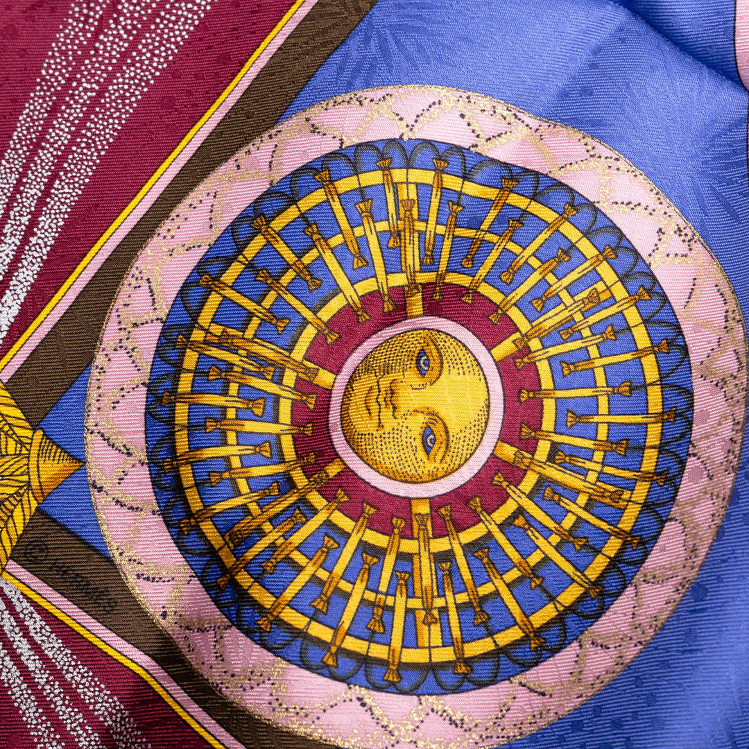 Hermès Carré Feus d Artifice 90 Bleu – vue 3 – GABY PARIS